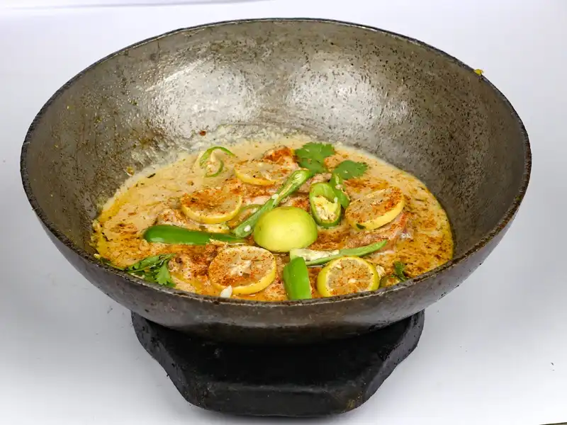 White Karahi Chicken Karahi White