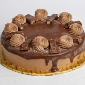 Kit Kat Cake